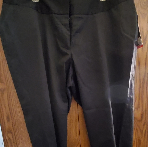 Size 18w Rafella Black Slacks - Picture 2 of 6